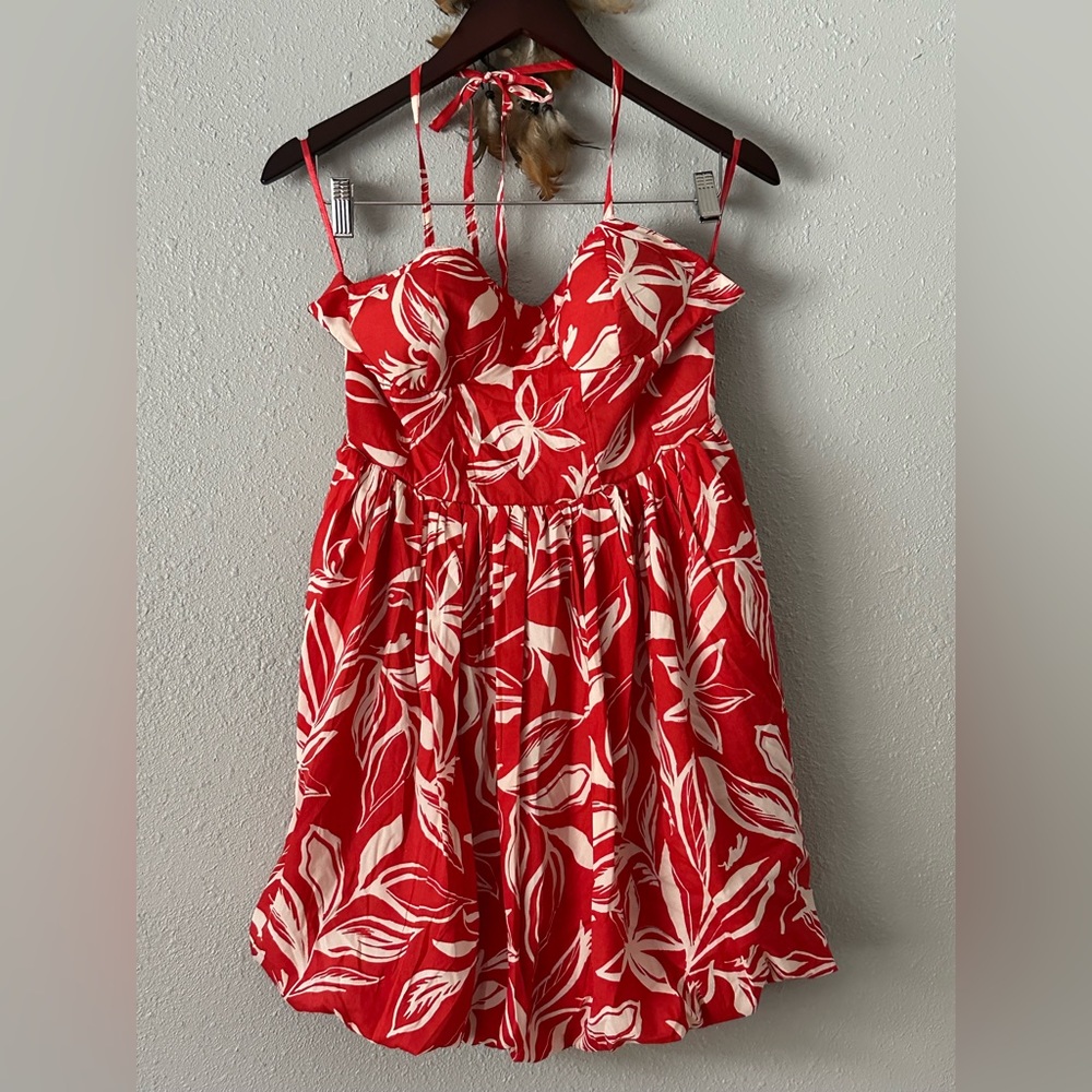 Band of the Free Red White Floral Mini Dress Size L Halter Tie Back Casual NWOT
